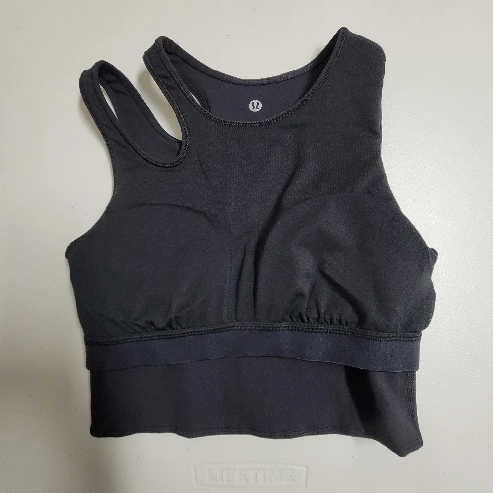 Lululemom Mastered Motion Cropped Tank Size 4.